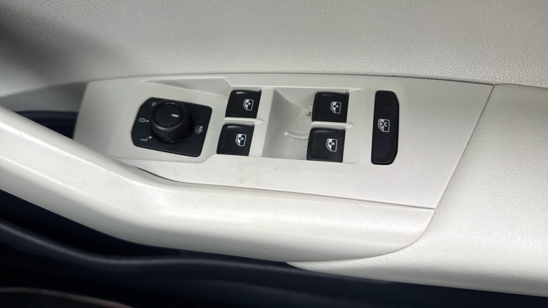 Volkswagen Polo 1.0 EVO Beats 5dr Petrol Hatchback